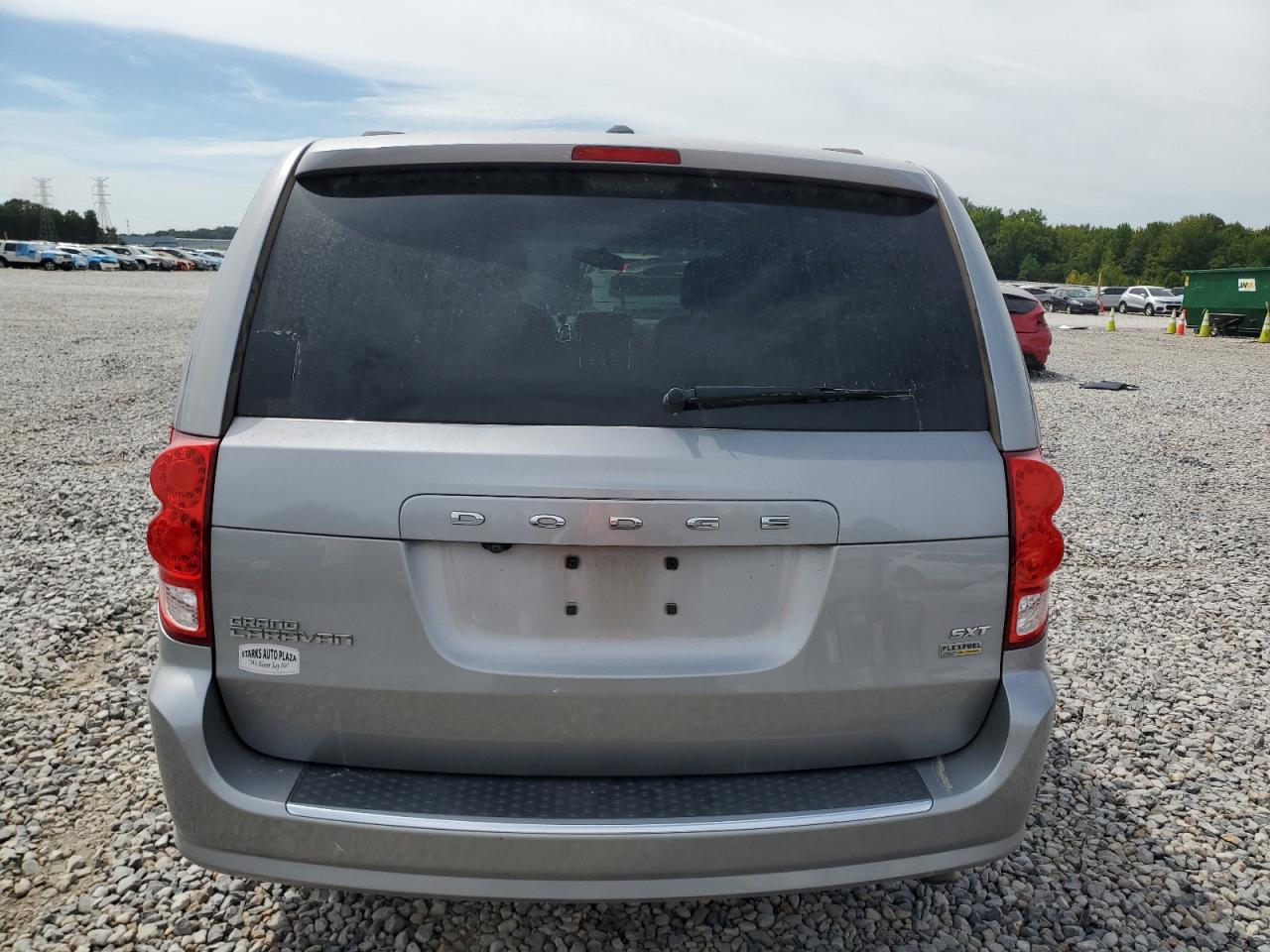 2017 Dodge Grand Caravan Sxt VIN: 2C4RDGCG9HR599866 Lot: 70753785