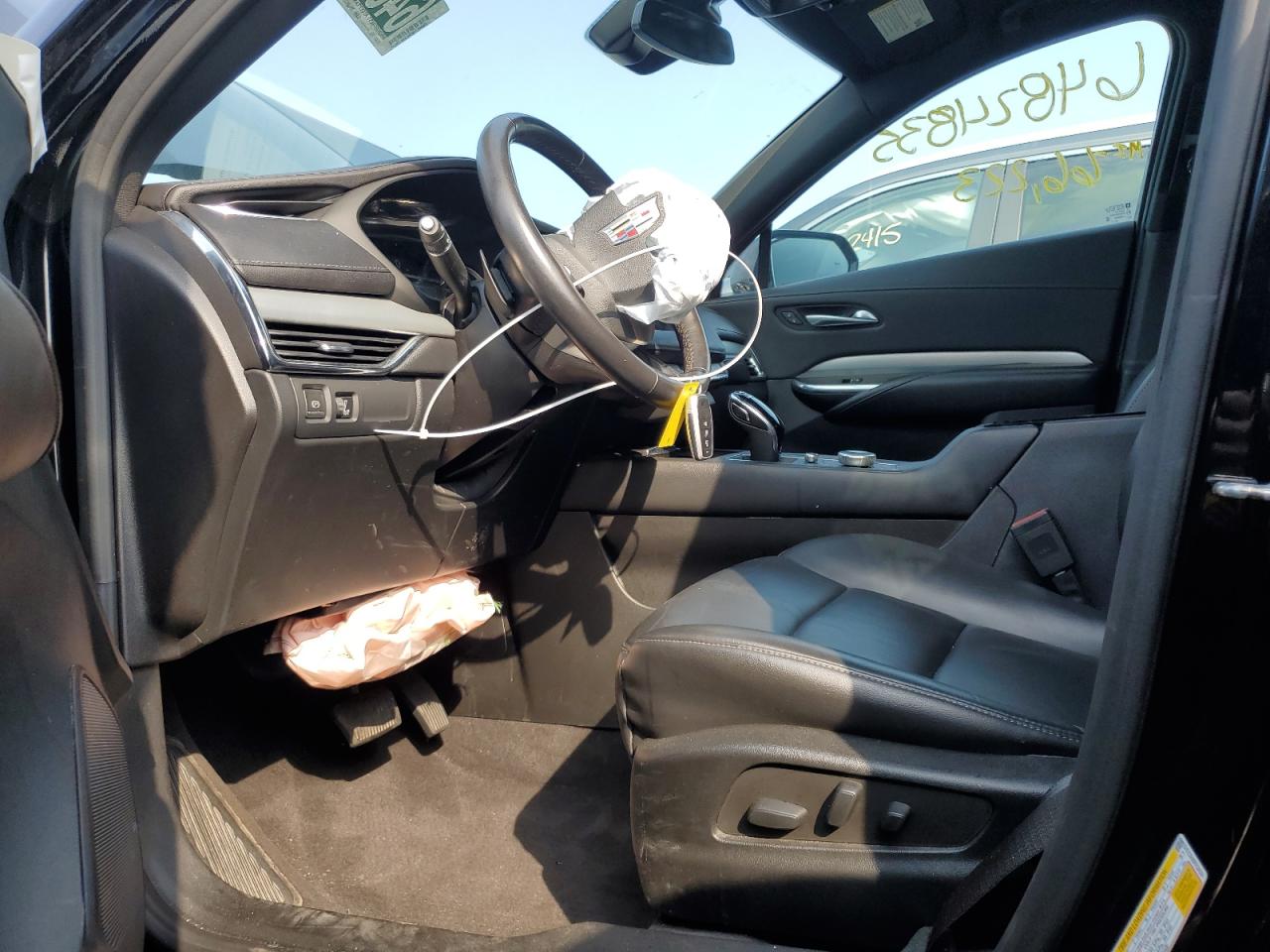 2023 Cadillac Xt4 Premium Luxury VIN: 1GYFZCR4XPF134104 Lot: 64824835