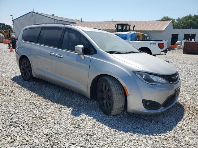  CHRYSLER PACIFICA 2018 Srebrny