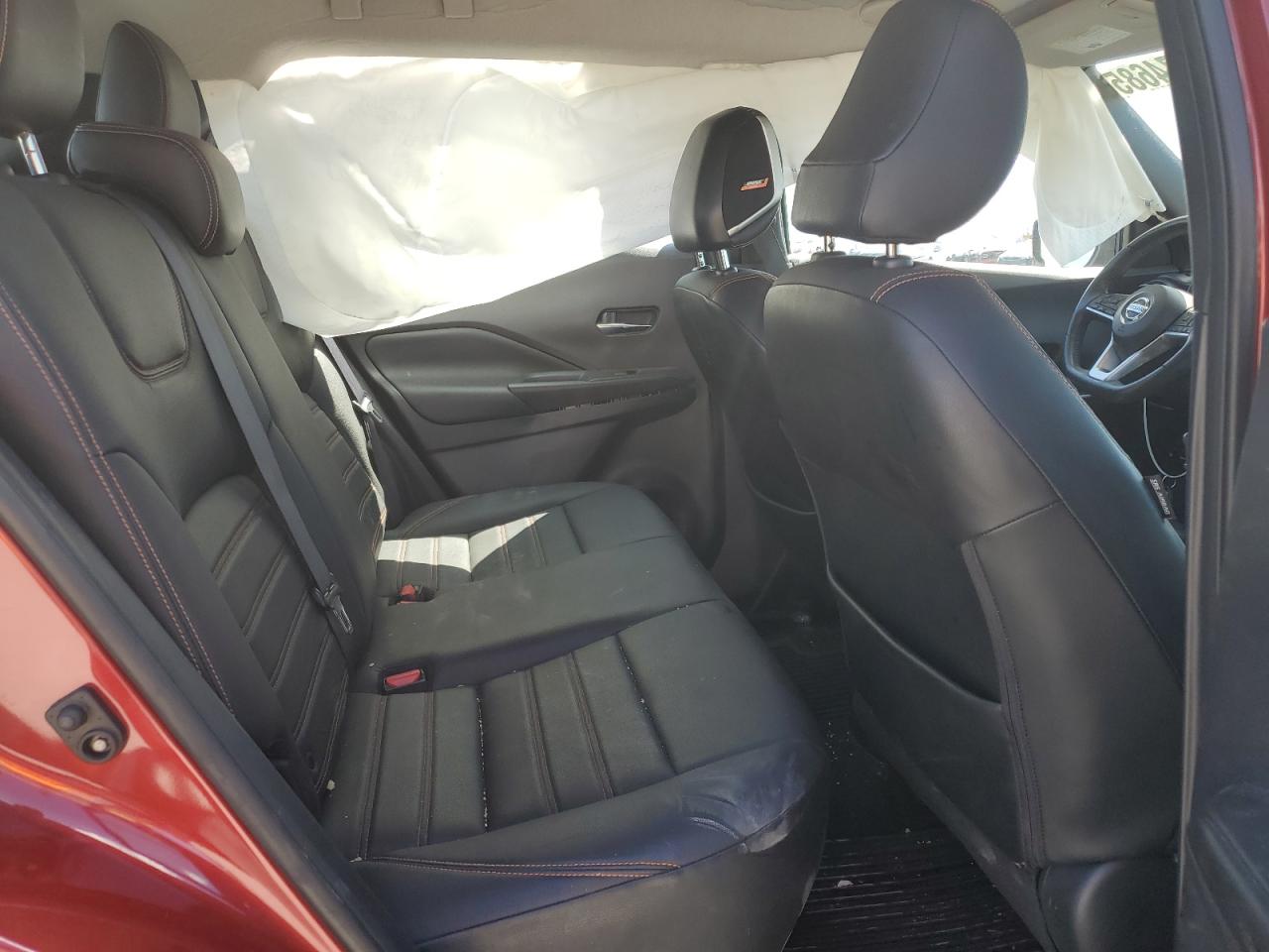 2018 Nissan Kicks S VIN: 3N1CP5CU1JL537570 Lot: 70274685