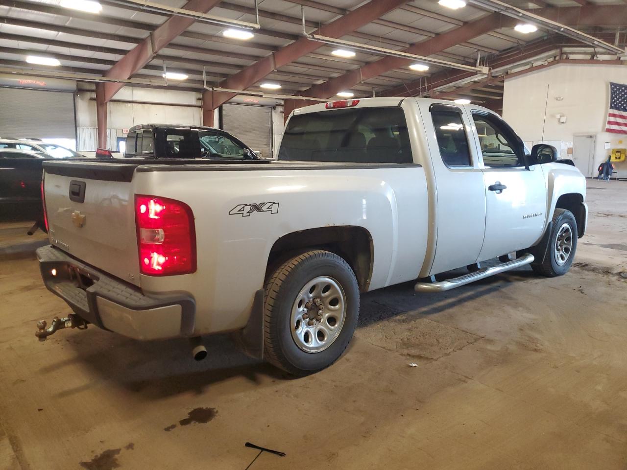 2010 Chevrolet Silverado K1500 Ls silver null flexible 1GCSKREA5AZ228548 photo #4