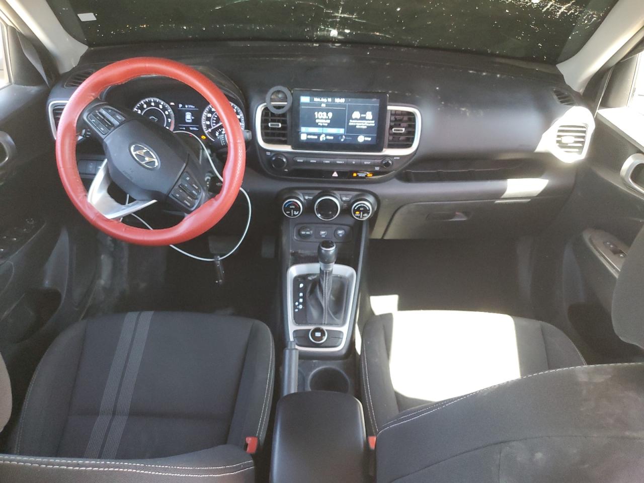 2021 Hyundai Venue Sel VIN: KMHRC8A30MU104522 Lot: 69396145