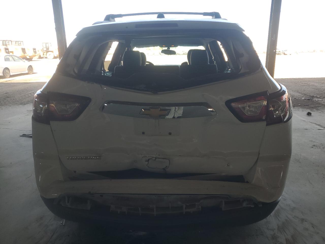 2017 Chevrolet Traverse Ls VIN: 1GNKRFKDXHJ245712 Lot: 67611805