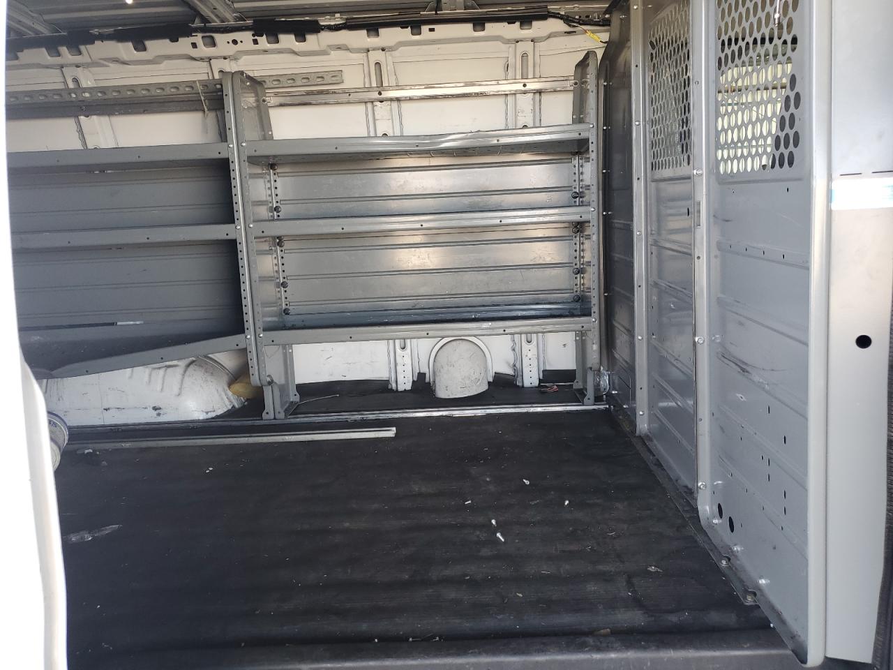 2019 Chevrolet Express G2500 VIN: 1GCWGAFP0K1146668 Lot: 69769505