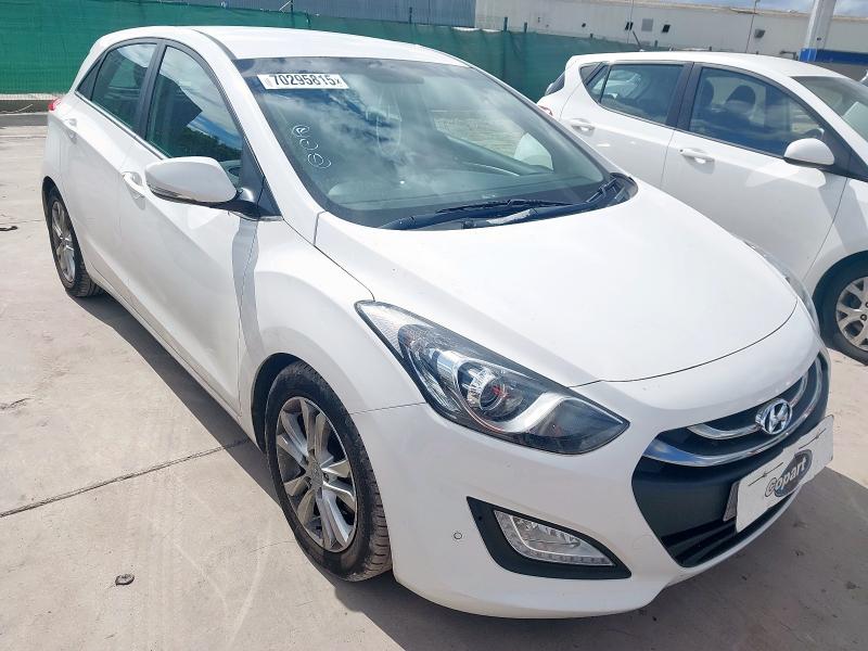 2012 HYUNDAI I30 STYLE