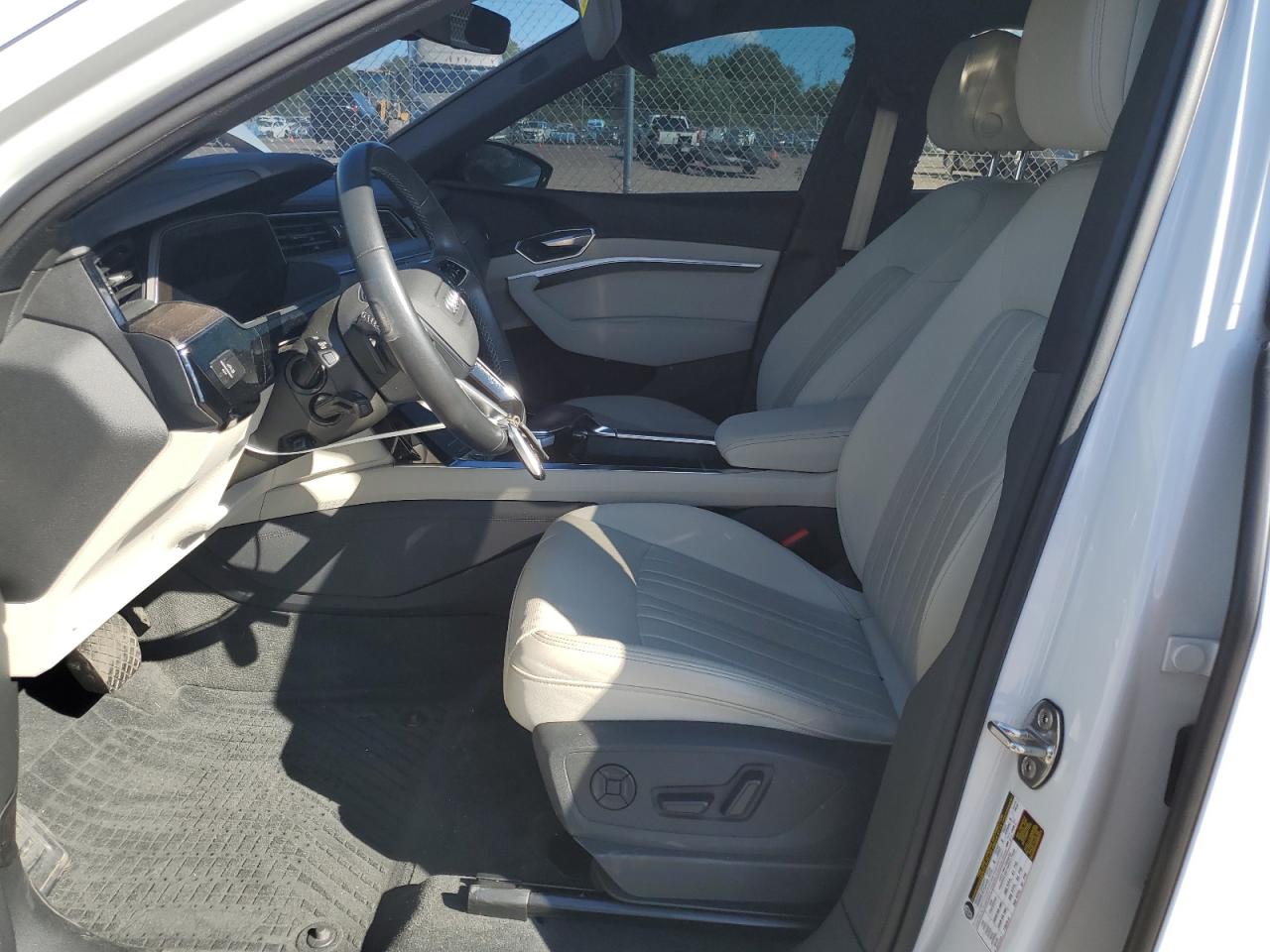 2024 Audi Q8 E-Tron Sportback Premium Plus VIN: WA1CAAGE6RB007869 Lot: 70468905