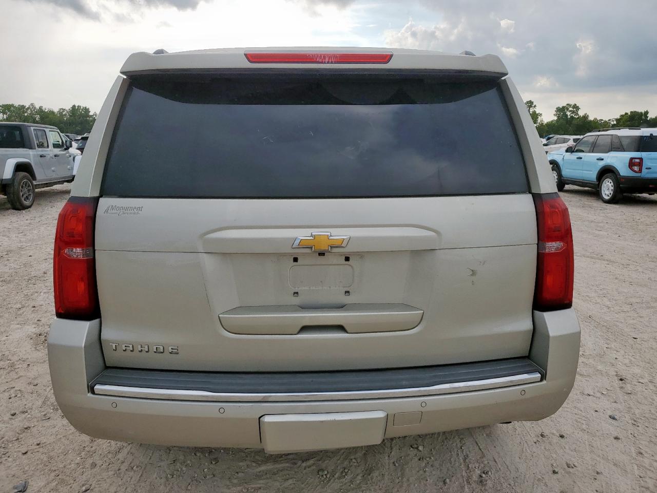 2015 Chevrolet Tahoe C1500 Ltz VIN: 1GNSCCKC2FR288964 Lot: 70378225