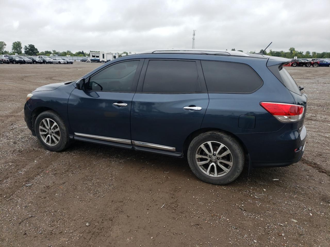 2014 Nissan Pathfinder S blue suv gas 5N1AR2MN4EC630407 photo #3