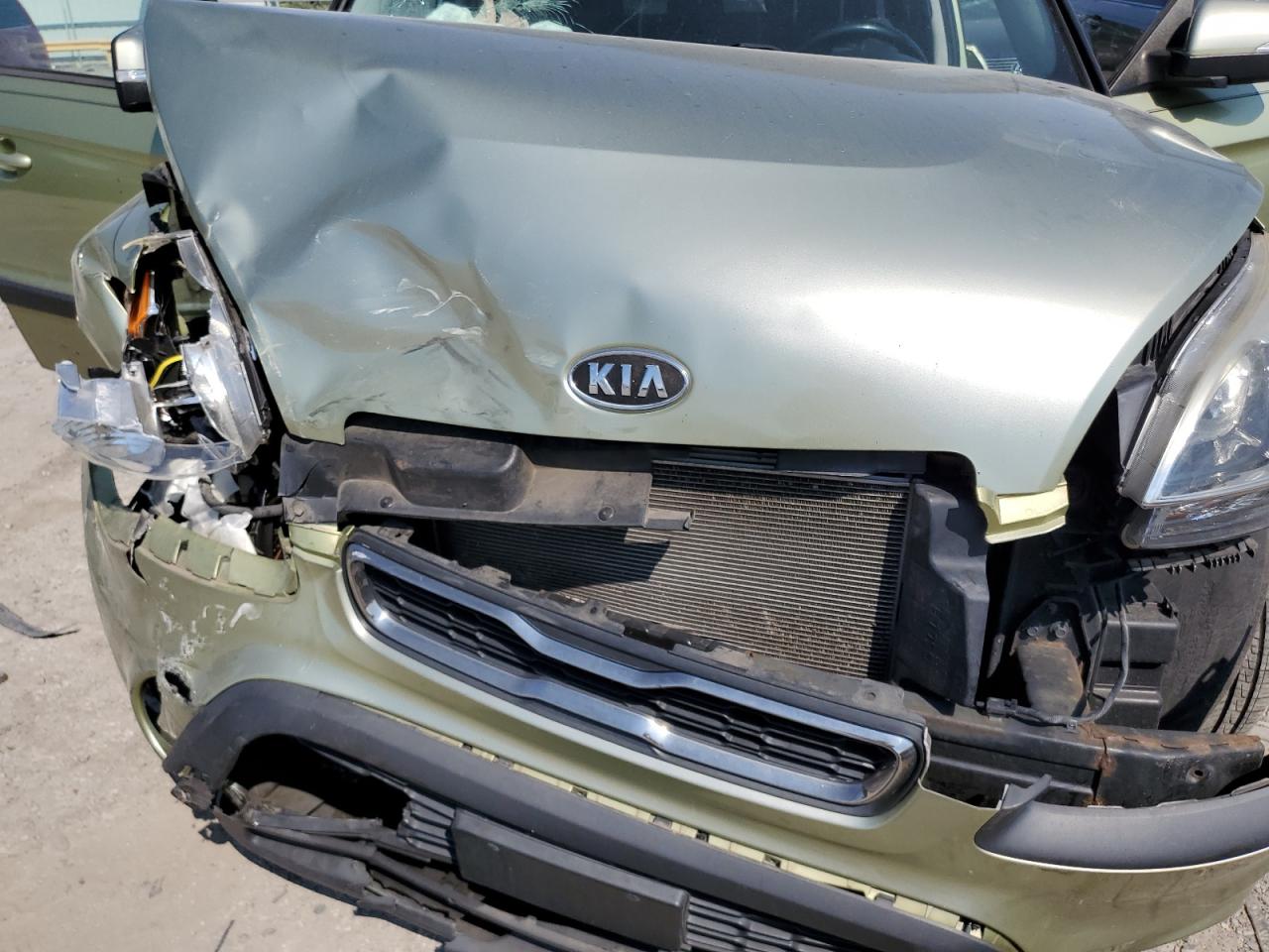 2013 Kia Soul + VIN: KNDJT2A65D7578330 Lot: 84042715