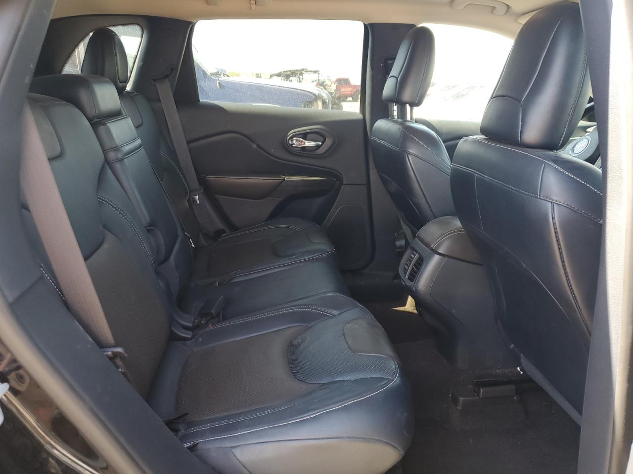 2014 Jeep Cherokee Limited VIN: 1C4PJMDS4EW185740 Lot: 67857185