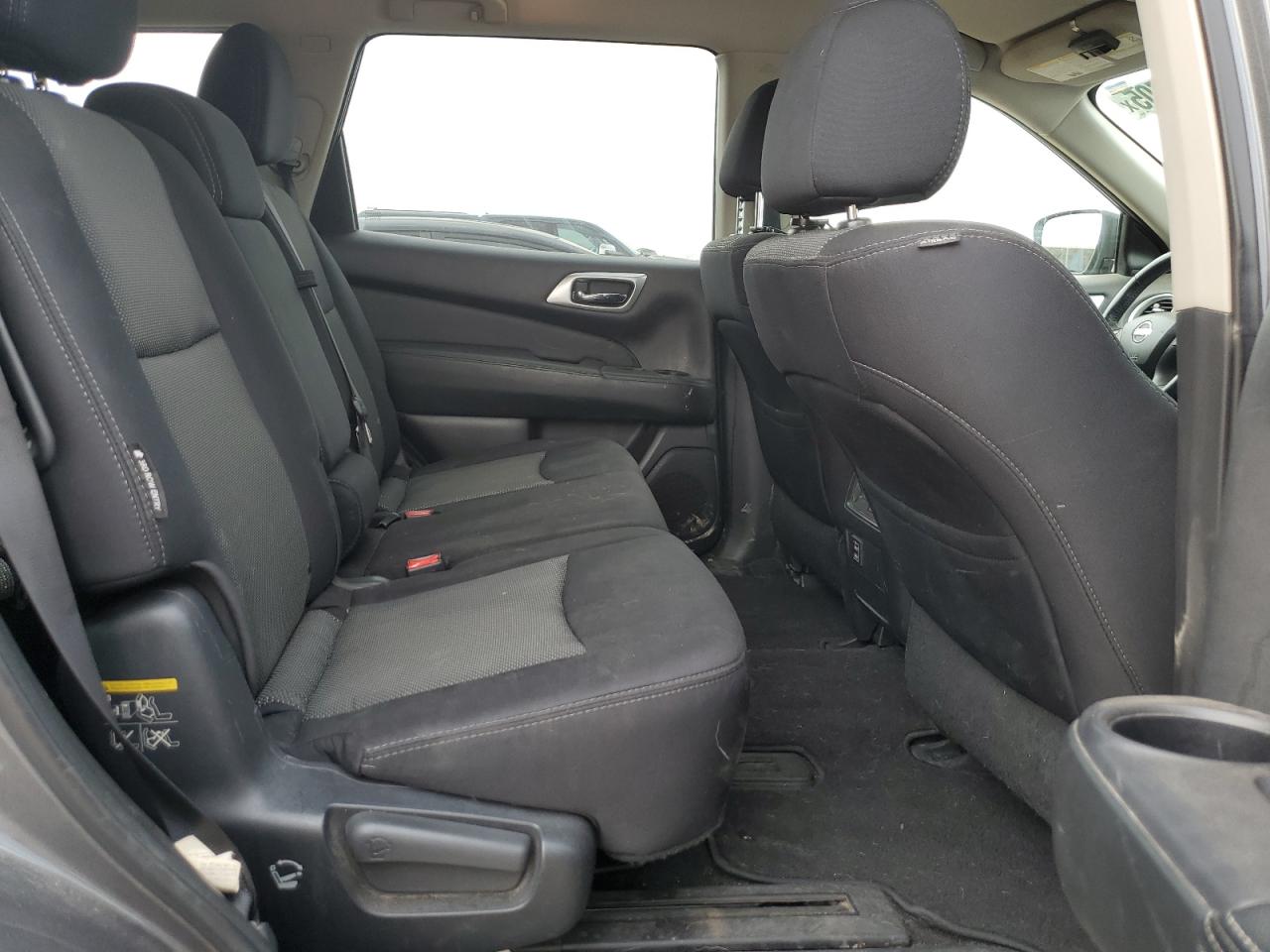 2018 Nissan Pathfinder S VIN: 5N1DR2MM5JC665374 Lot: 69498705