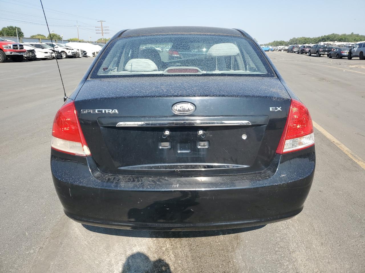 2007 Kia Spectra Ex VIN: KNAFE122175427973 Lot: 69923705