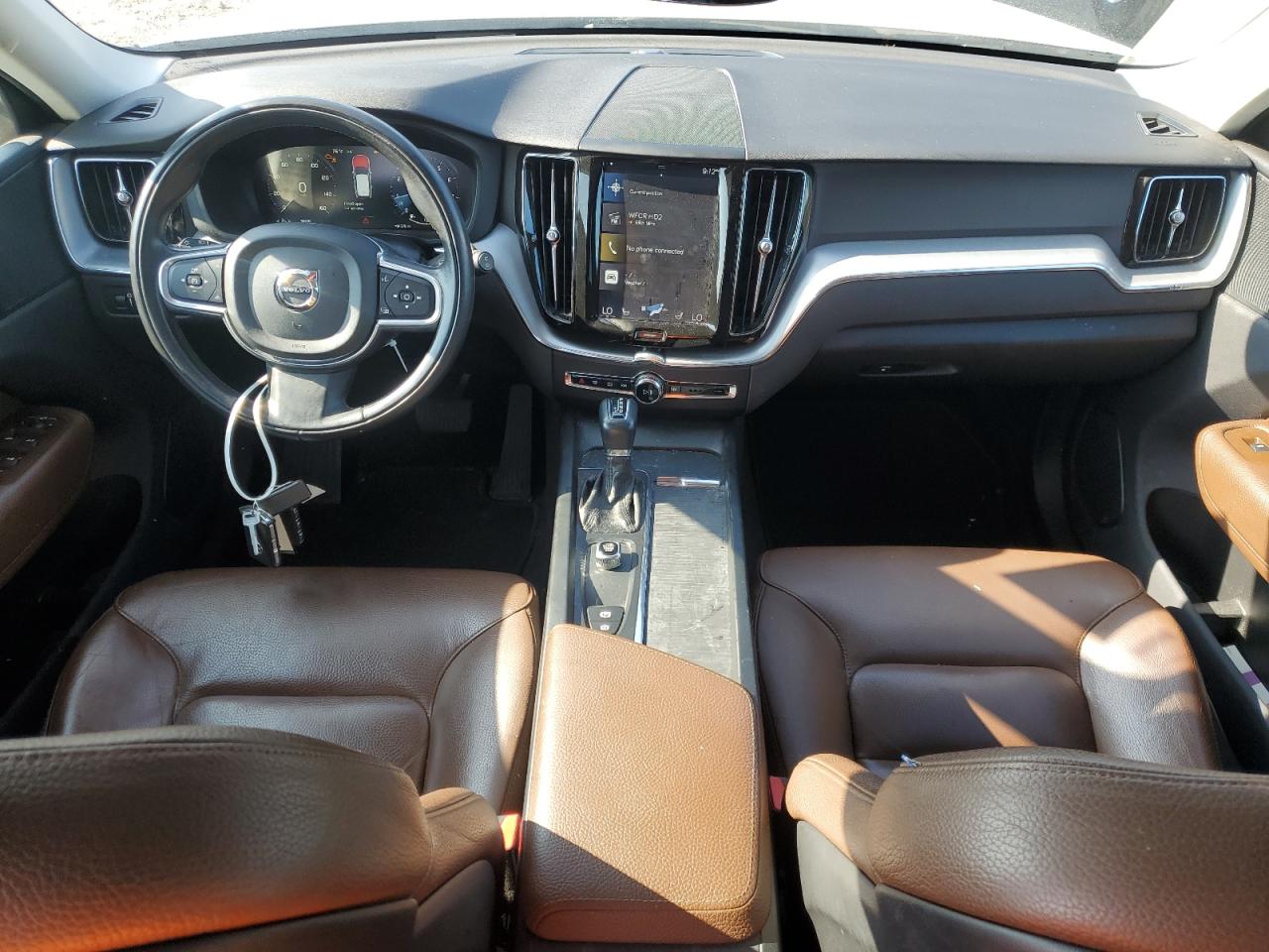 2018 Volvo Xc60 T5 VIN: LYV102RK1JB078554 Lot: 68521335