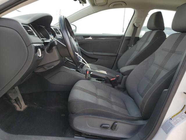 2017 VOLKSWAGEN JETTA SE  