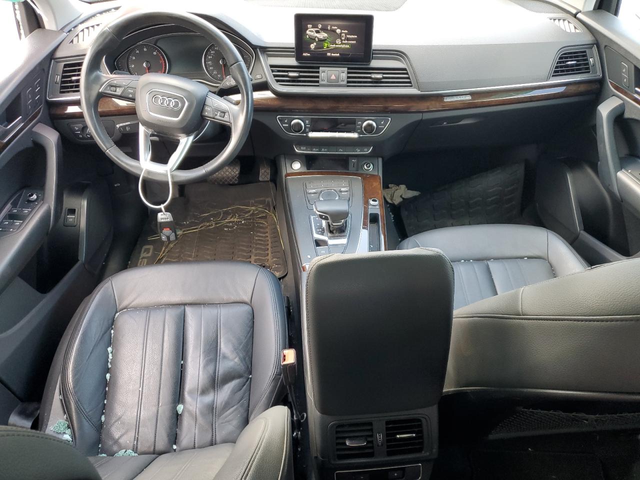 2020 Audi Q5 Premium VIN: WA1ANAFY8L2092681 Lot: 70317375