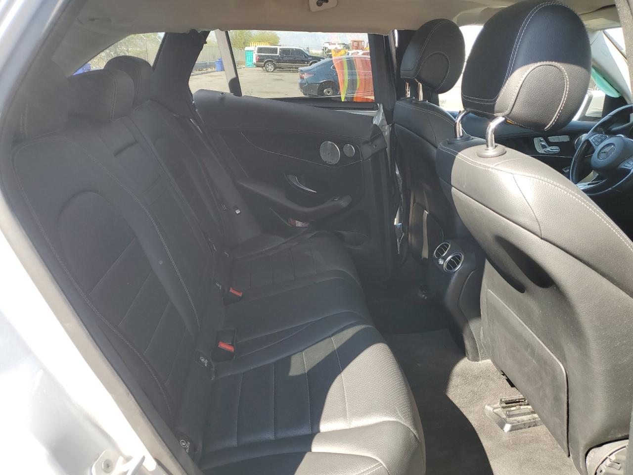 Фото: WDC0G4JB9GF015763