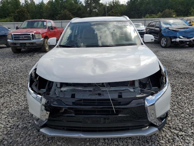  MITSUBISHI OUTLANDER 2017 Белы