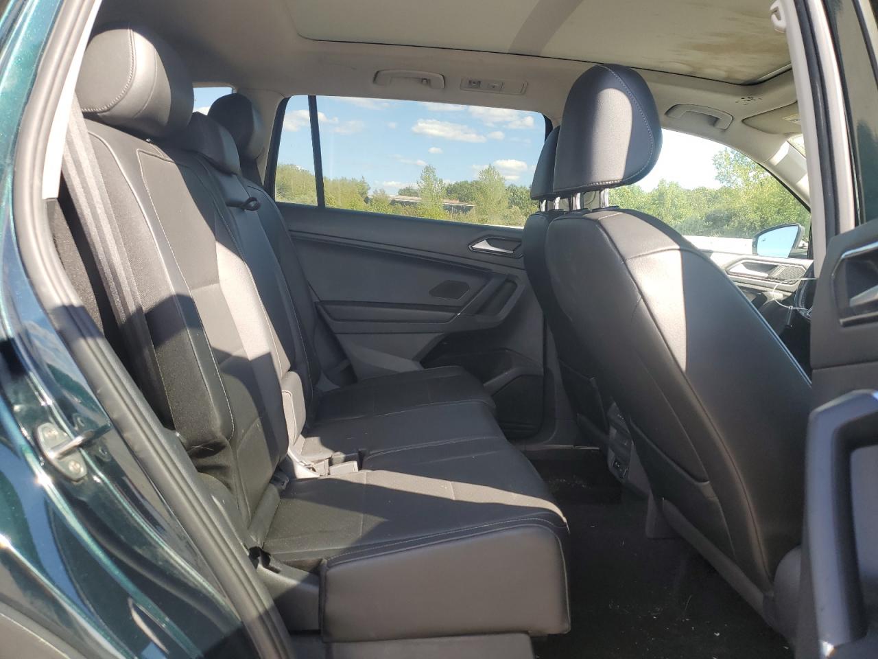 2018 Volkswagen Tiguan Se VIN: 3VV2B7AX2JM198586 Lot: 70026545