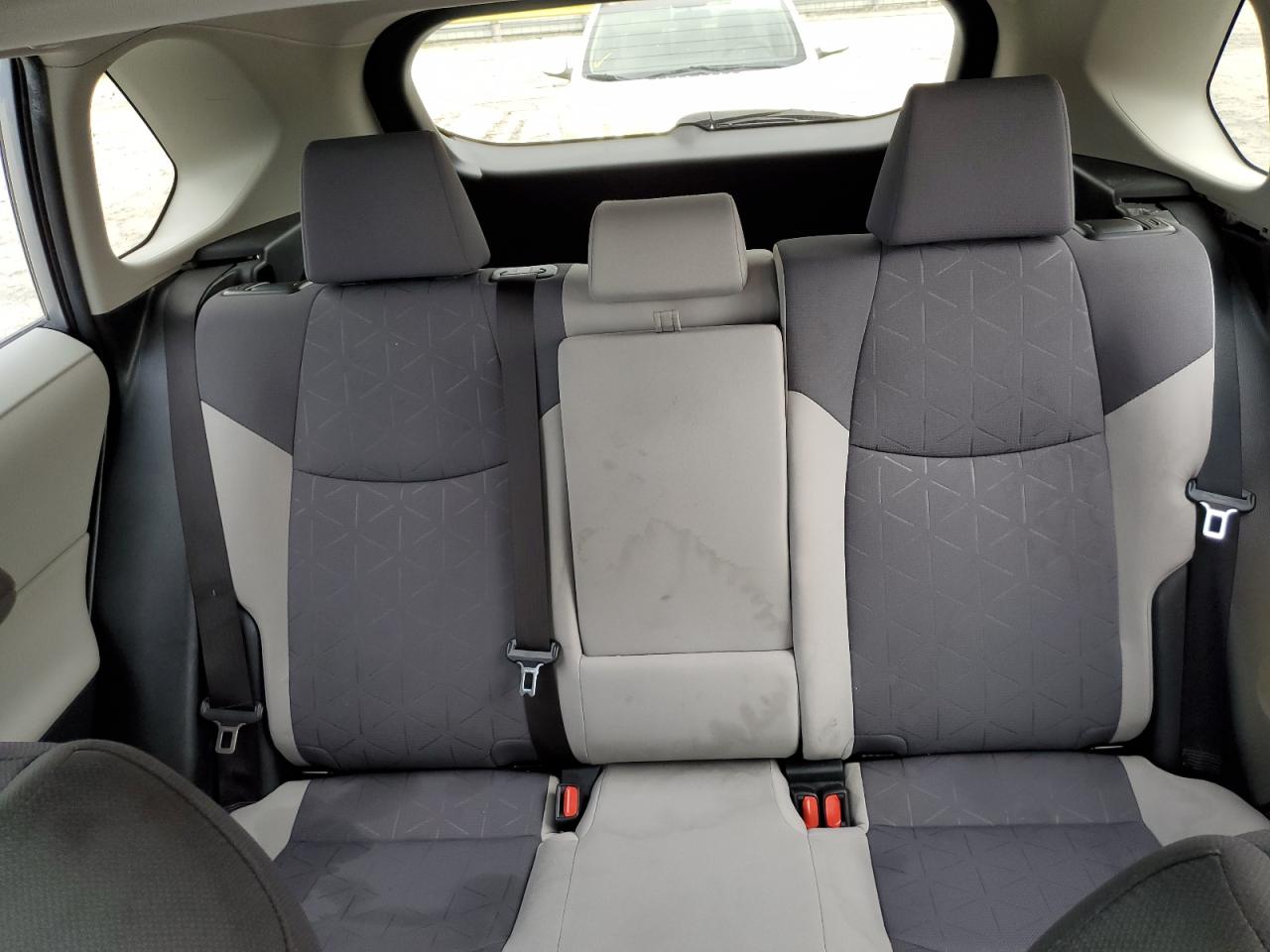 2021 Toyota Rav4 Xle VIN: JTMW1RFV2MD068779 Lot: 70234125