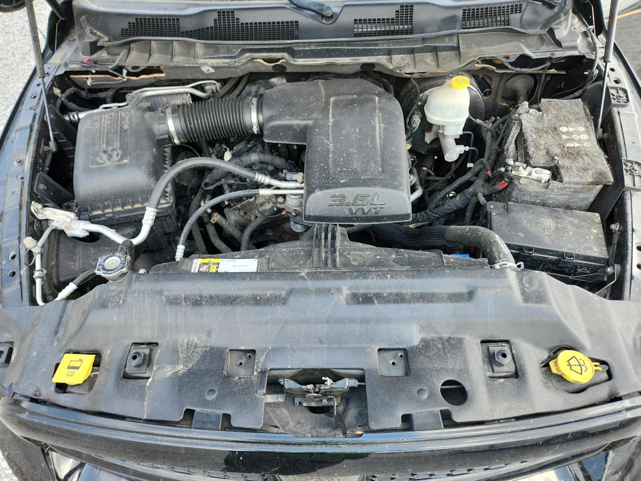 2015 Ram 1500 St VIN: 1C6RR7FG5FS526901 Lot: 66899965