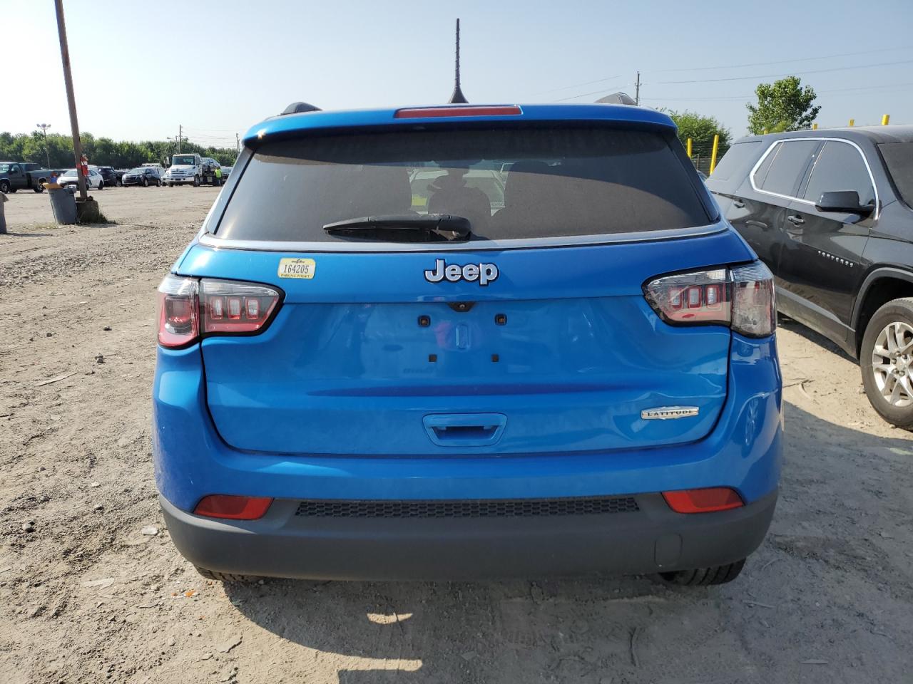 2022 Jeep Compass Latitude VIN: 3C4NJCBBXNT166300 Lot: 68750875