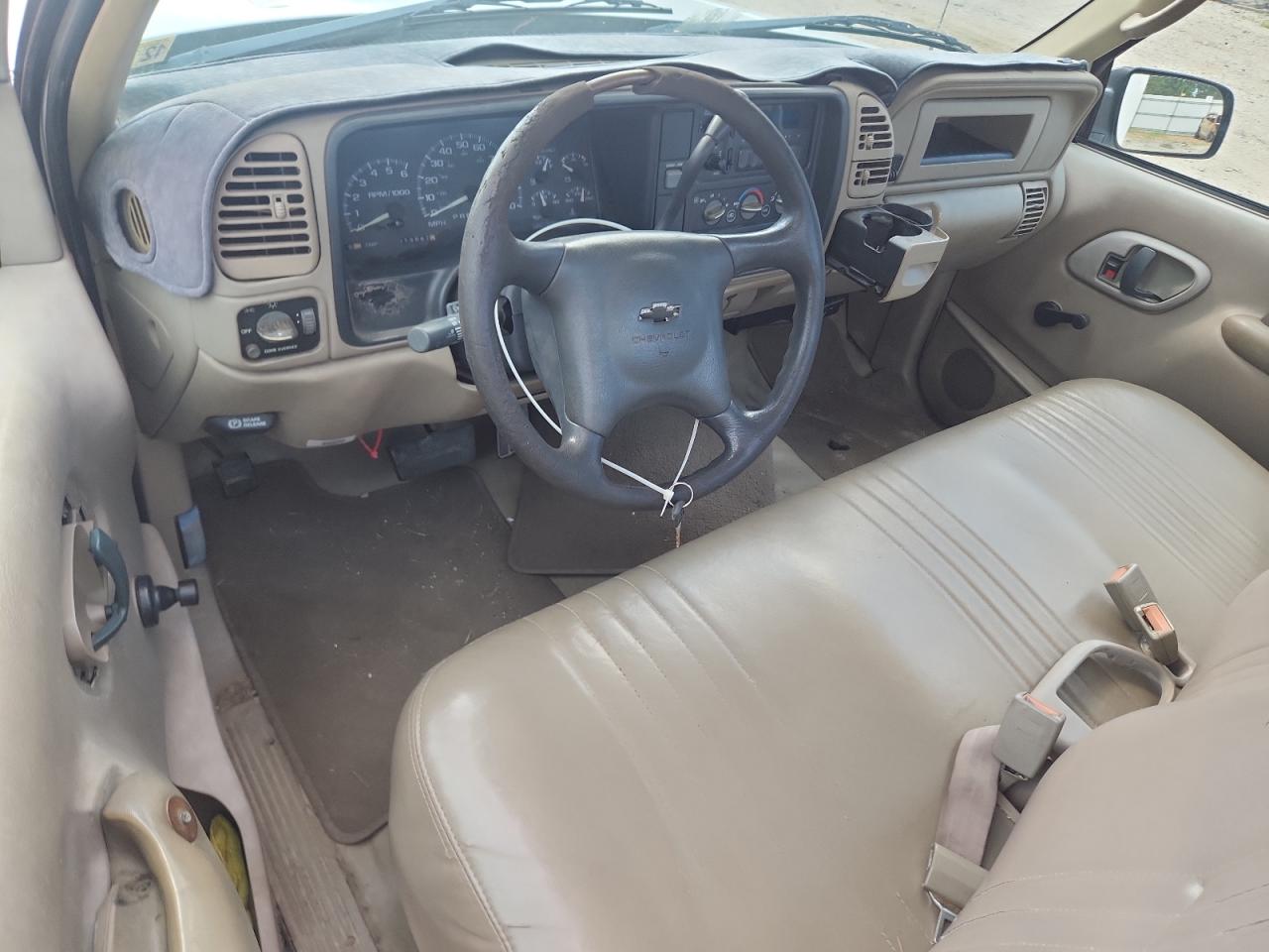 1998 Chevrolet Gmt-400 C2500 VIN: 1GBGC24R0WZ123784 Lot: 84416375