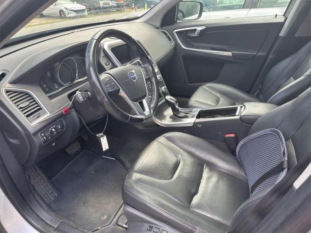 2016 VOLVO XC60 T5 PREMIER  