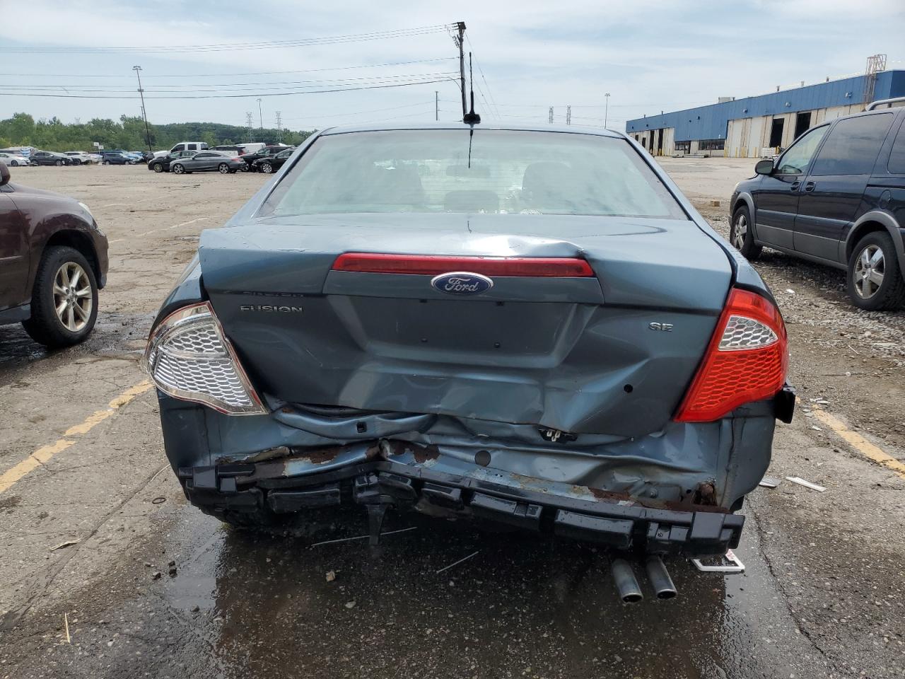 2011 Ford Fusion Se VIN: 3FAHP0HA1BR334302 Lot: 67674135
