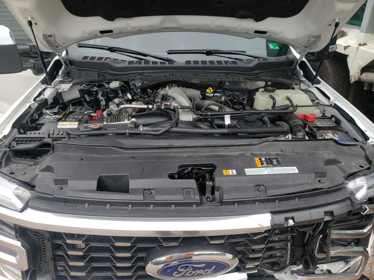 2024 Ford F350 Super Duty VIN: 1FT8W3DT9RED05164 Lot: 69111215