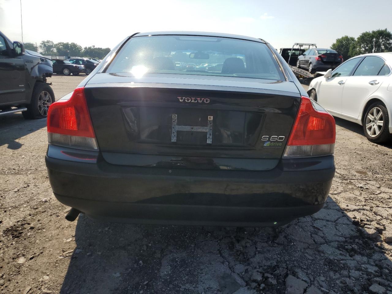 2002 Volvo S60 VIN: YV1RS61R922185653 Lot: 67703885