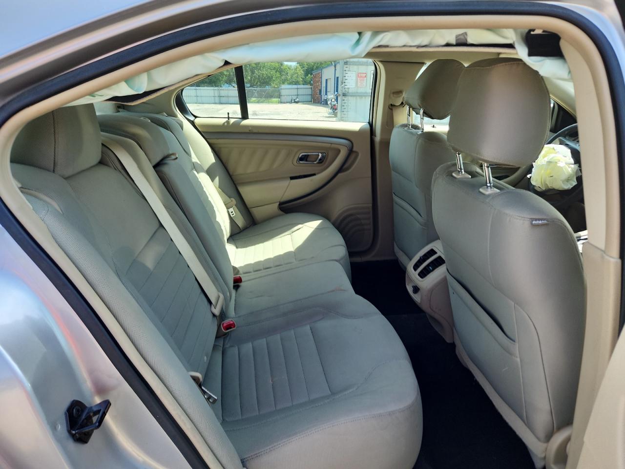 2016 Ford Taurus Se VIN: 1FAHP2D83GG142294 Lot: 67374265