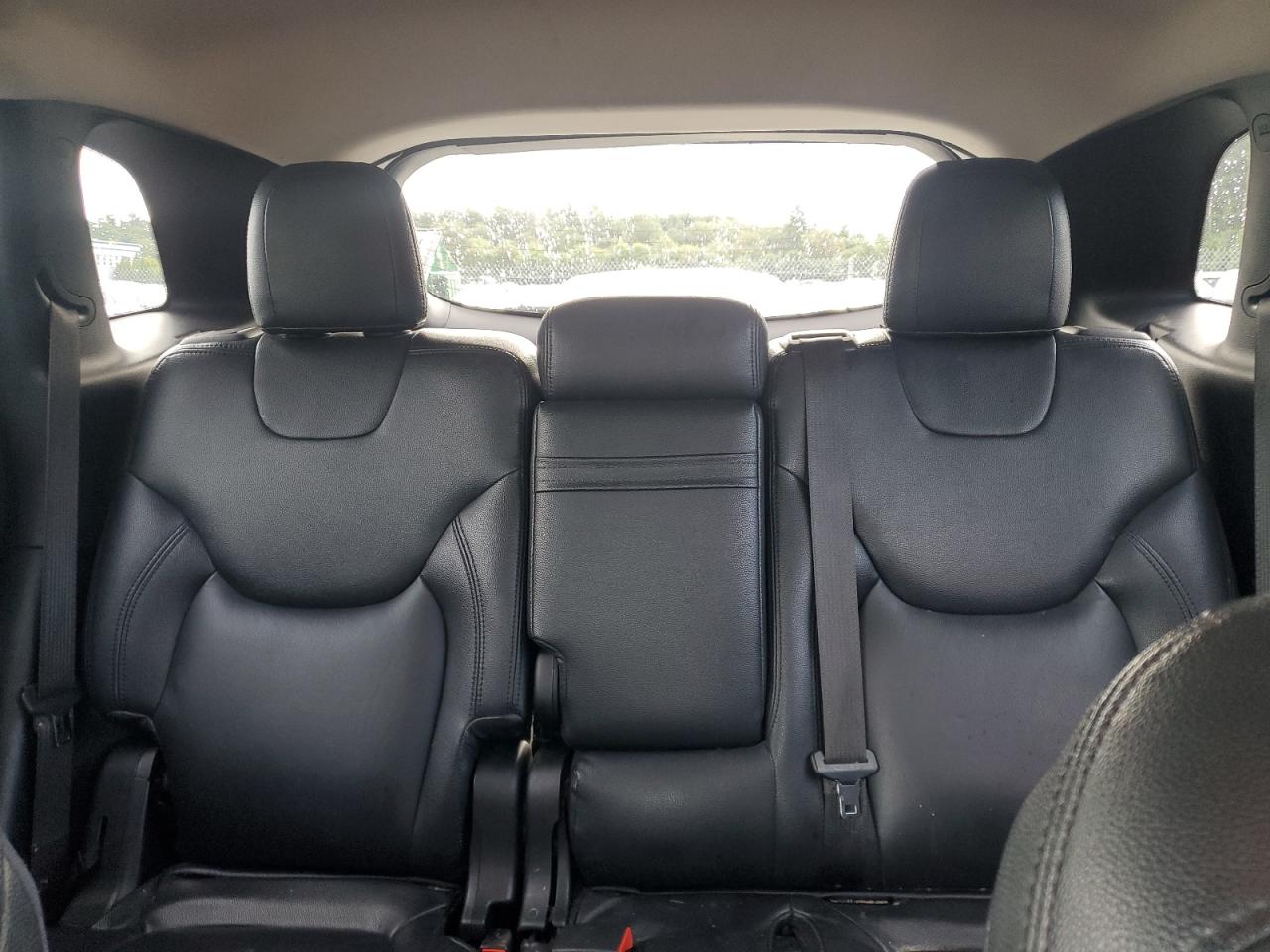 2015 Jeep Cherokee Latitude VIN: 1C4PJMCB7FW734012 Lot: 69815435