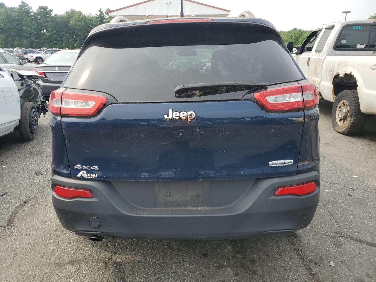 2018 Jeep Cherokee Latitude VIN: 1C4PJMCB0JD577721 Lot: 67399215