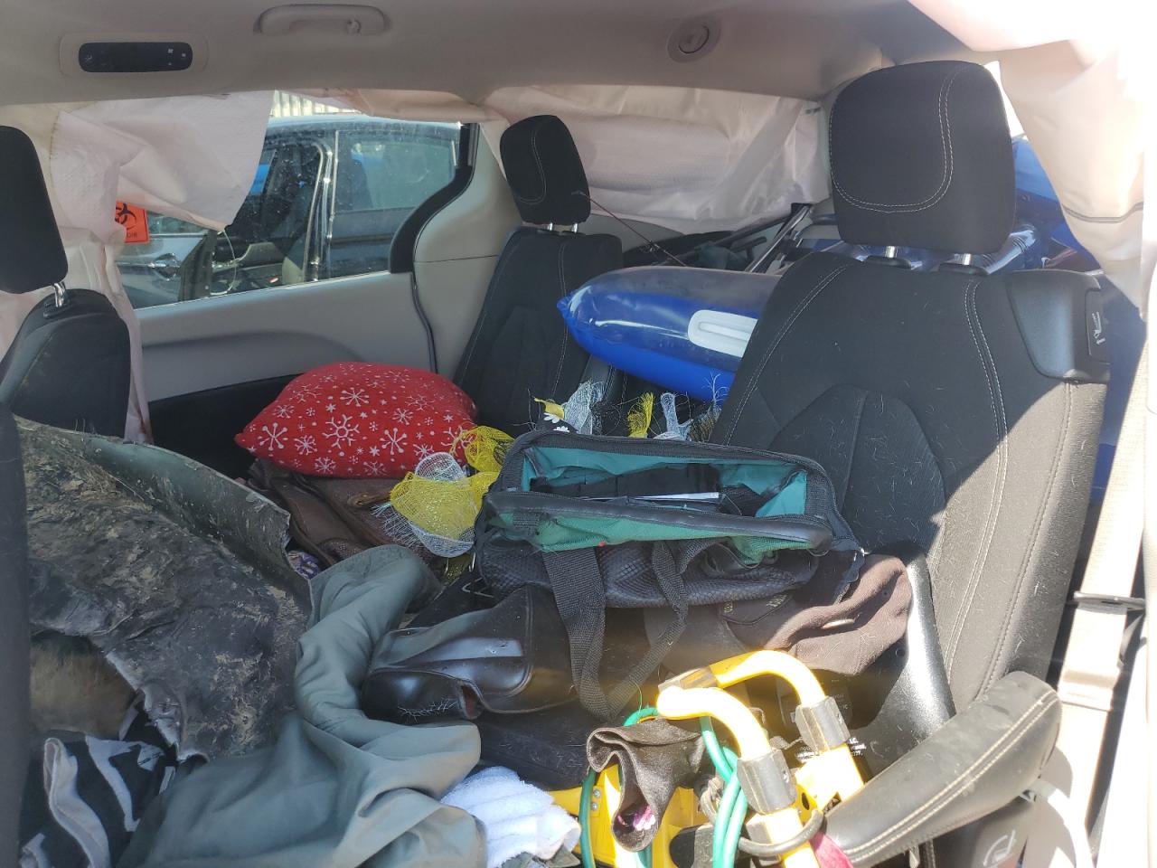 2022 Chrysler Voyager Lx VIN: 2C4RC1CG5NR229722 Lot: 69419095