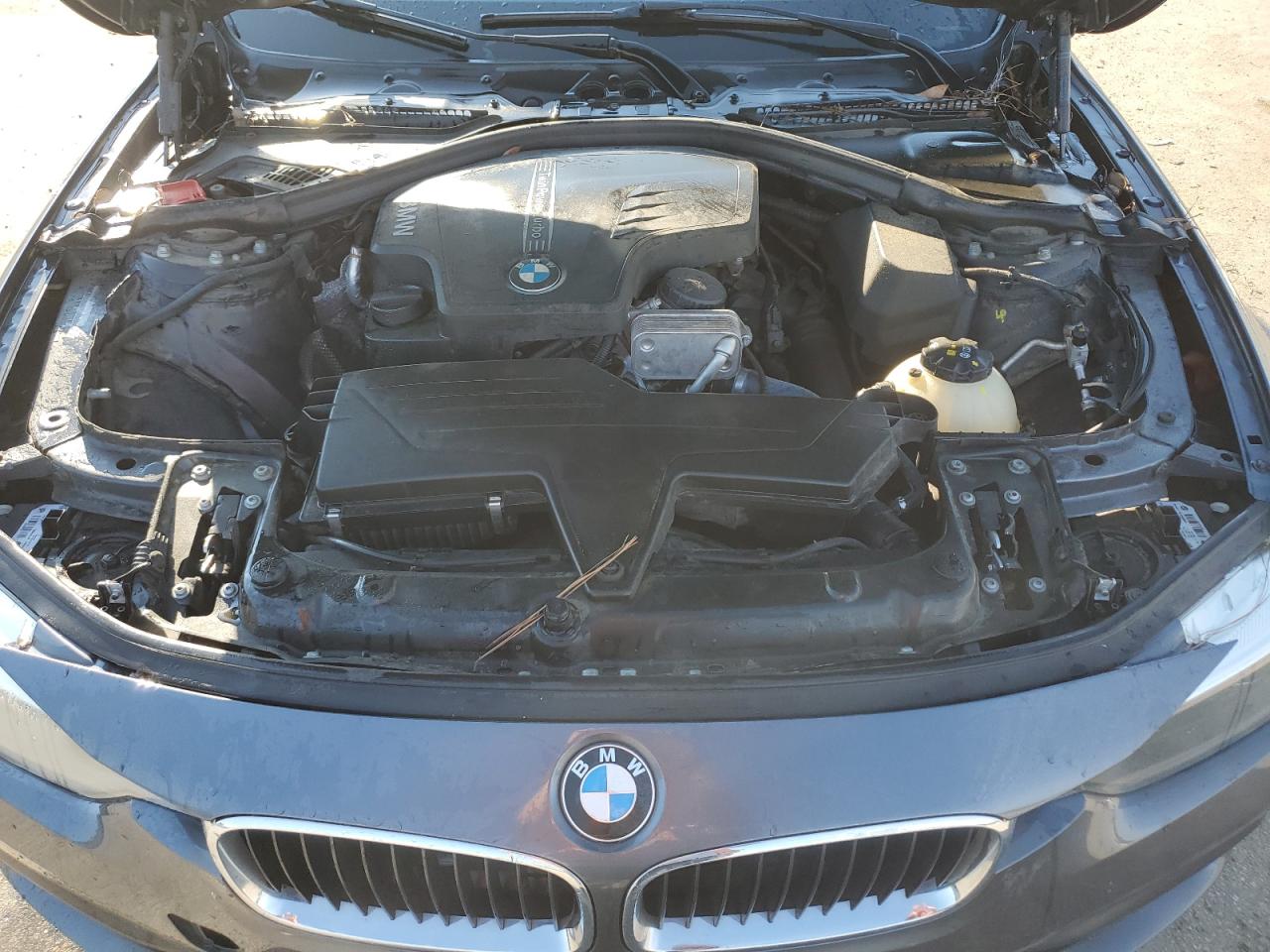 2016 BMW 320 I VIN: WBA8A9C53GK617917 Lot: 70422345