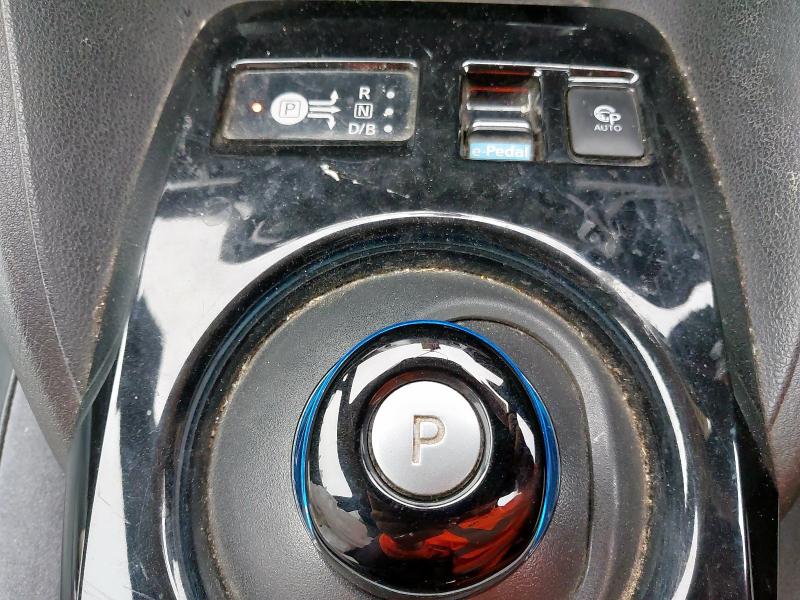 2018 NISSAN LEAF TEKNA 