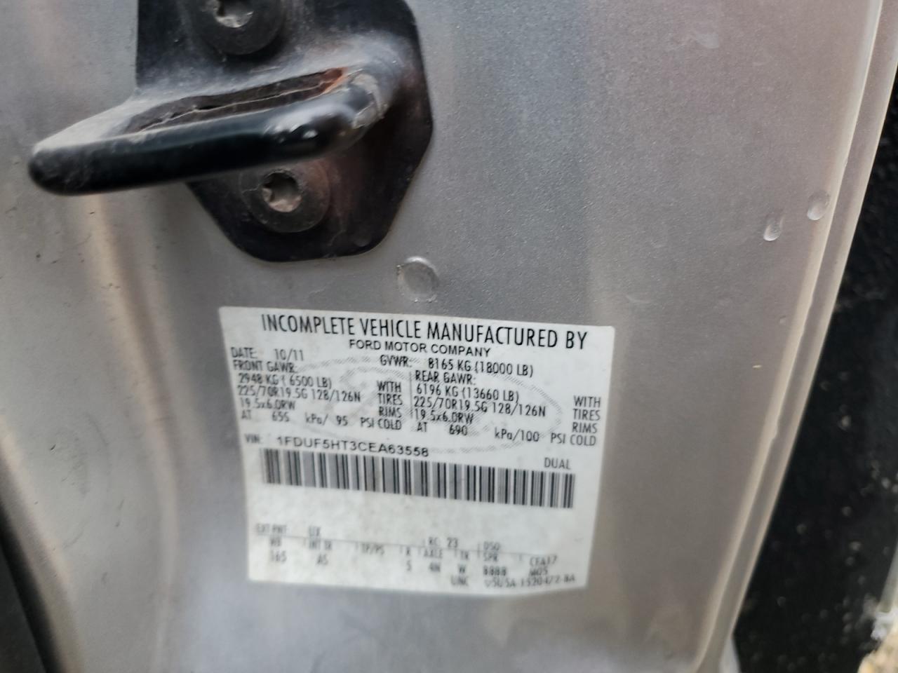 2012 Ford F550 Super Duty VIN: 1FDUF5HT3CEA63558 Lot: 68944075