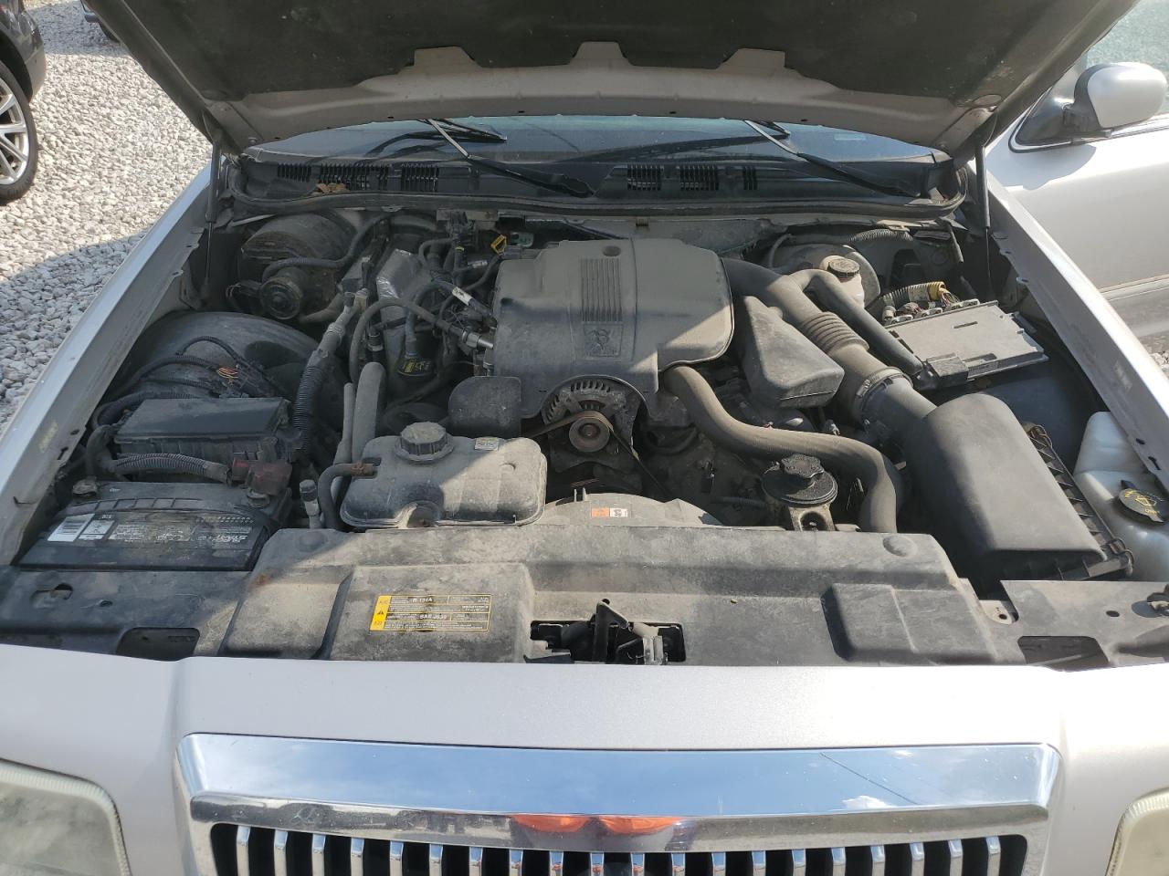 2010 Mercury Grand Marquis Ls VIN: 2MEBM7FV4AX622000 Lot: 67356245