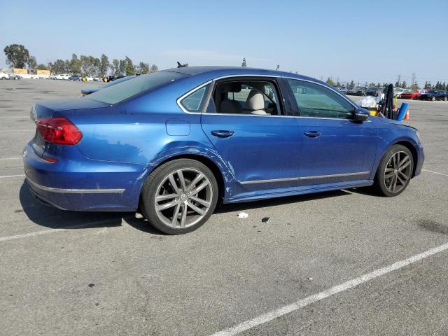 Седаны VOLKSWAGEN PASSAT 2016 Синий