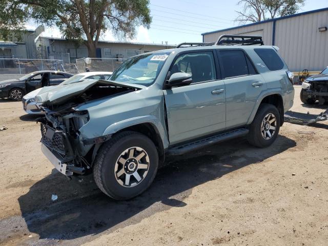  TOYOTA 4RUNNER SE 2023 Зеленый
