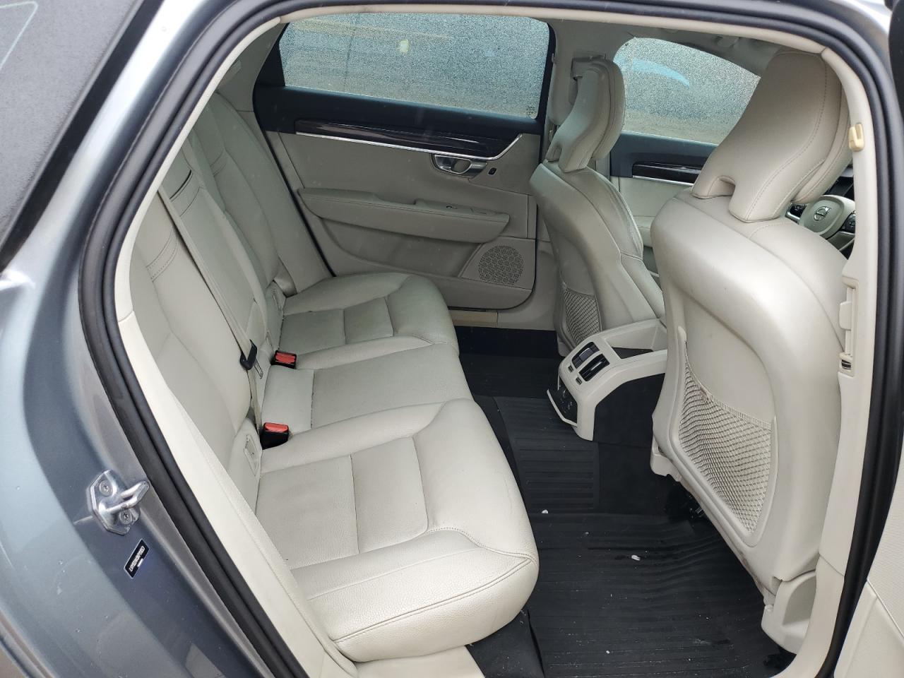 2019 Volvo S90 T5 Momentum VIN: LVY102AK0KP111053 Lot: 71067305