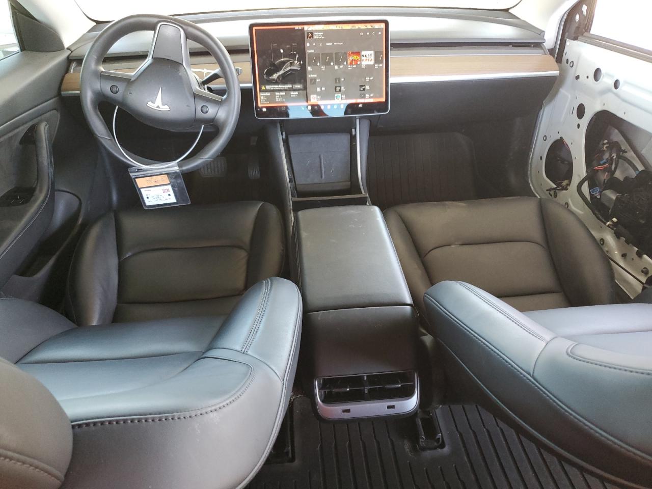 2020 Tesla Model 3 VIN: 5YJ3E1EB9LF650143 Lot: 69444085