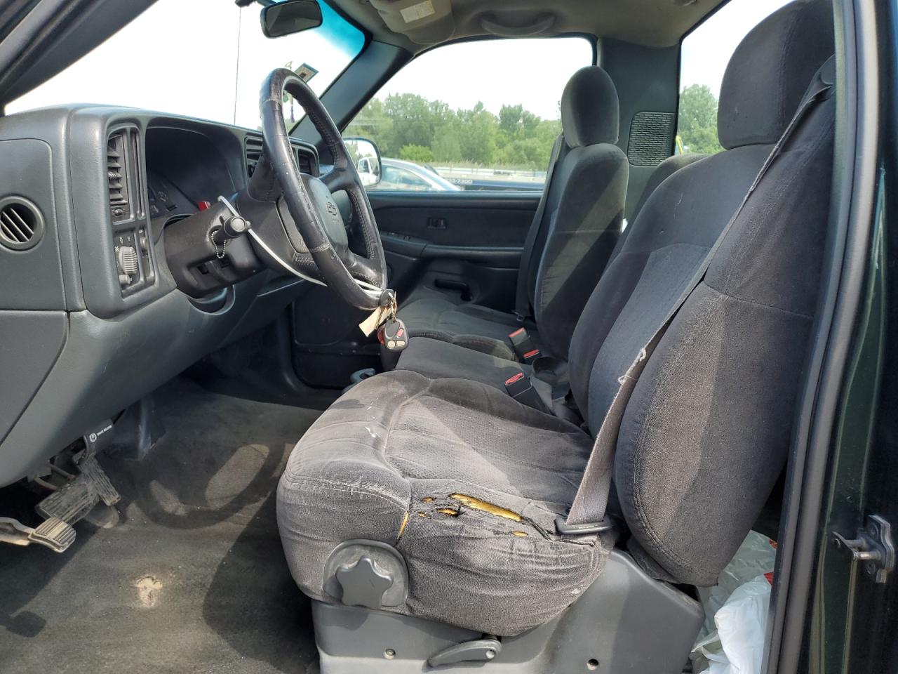 2002 Chevrolet Silverado C1500 VIN: 1GCEC14V92Z286339 Lot: 70473675