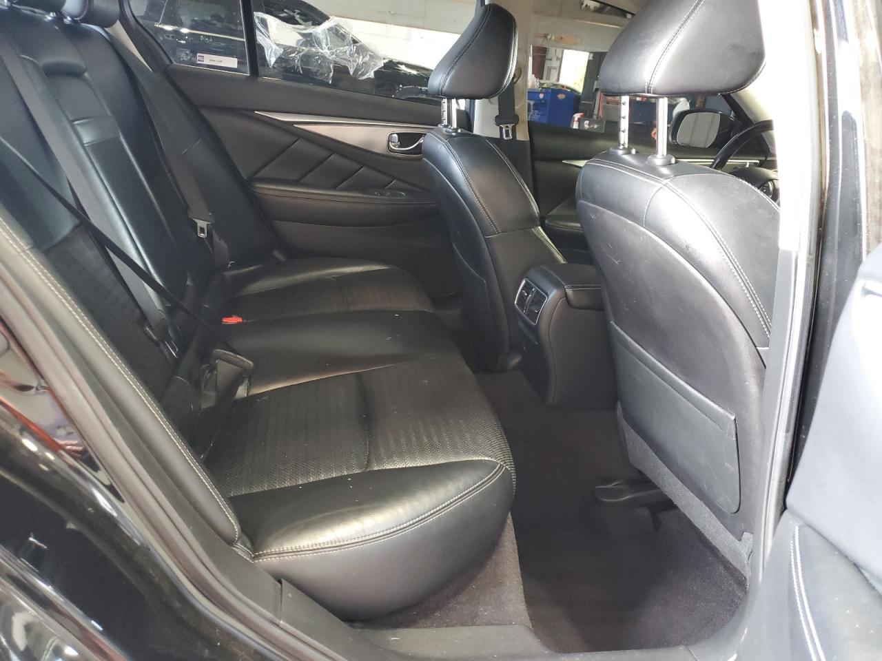2015 Infiniti Q50 Base VIN: JN1BV7AP7FM349837 Lot: 68948605