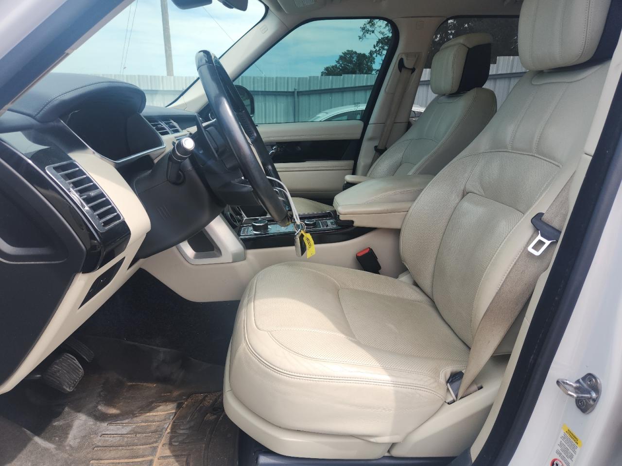 2020 Land Rover Range Rover Hse VIN: SALGS2RU3LA570883 Lot: 68385725