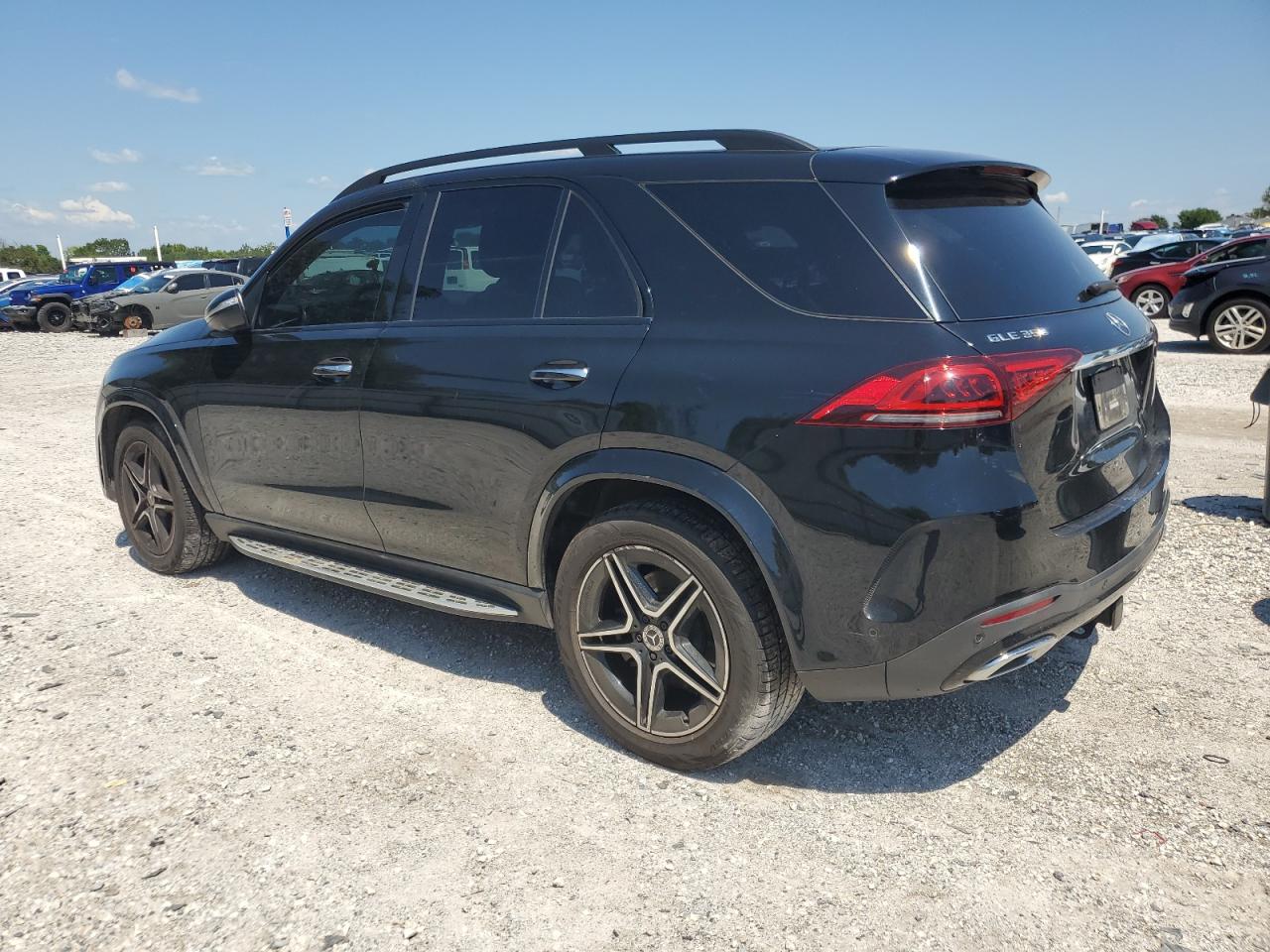 Фото: 4JGFB4KB7LA061799