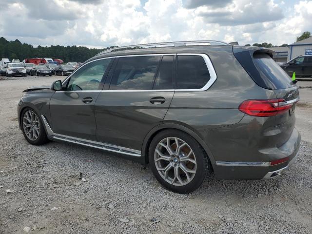  BMW X7 2020 Зеленый