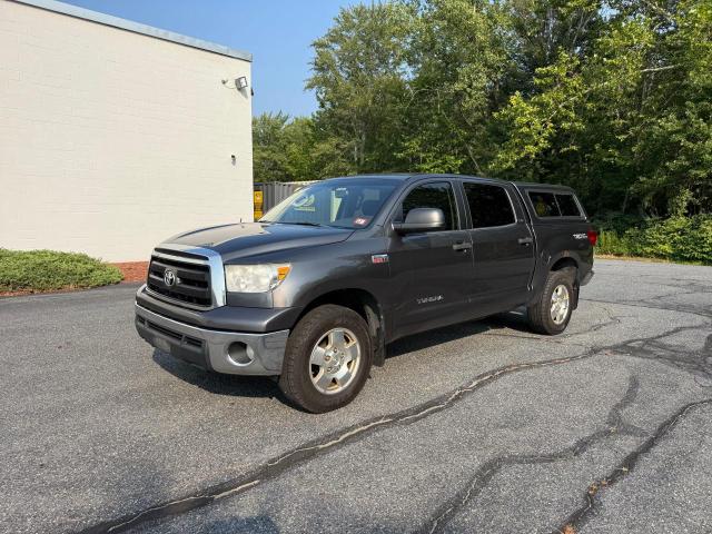 2013 TOYOTA TUNDRA CREWMAX SR5  