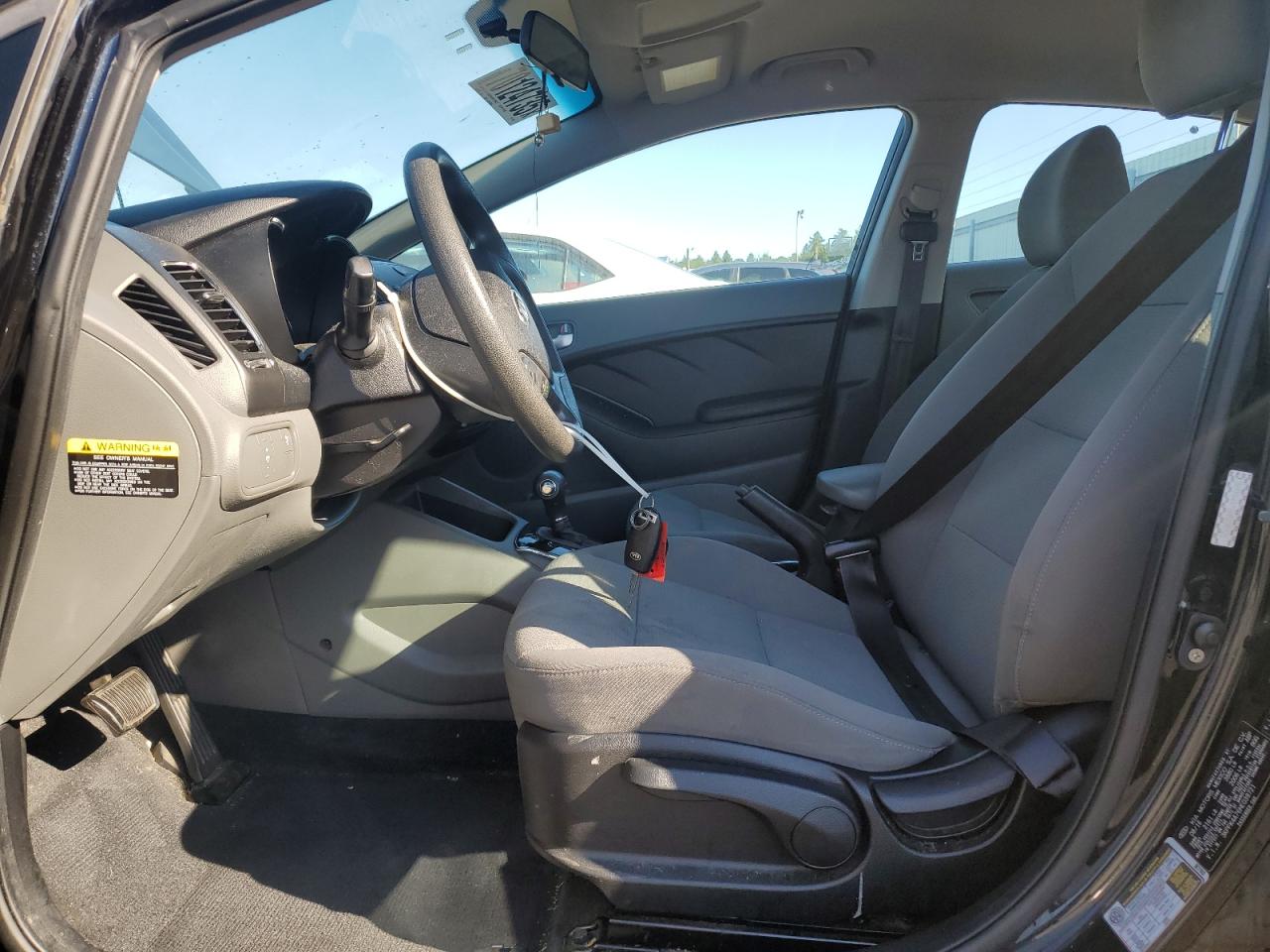 2017 Kia Forte Lx VIN: 3KPFK4A76HE039721 Lot: 81280905