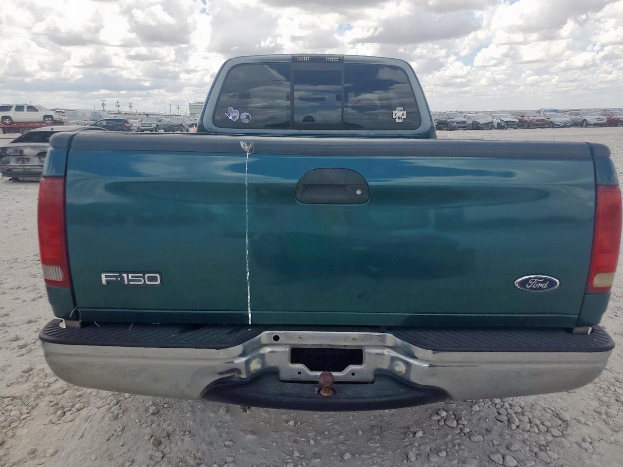 1998 Ford F150 VIN: 1FTRX17L7WKA85361 Lot: 69026805